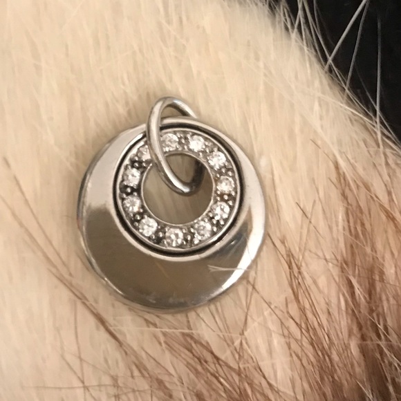 ELLE 925 Silver Pendant • diameter: 1” - Picture 2 of 9